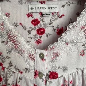 Eileen West Red Floral Nightgown Long Sleeve Lace Decorated